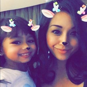 Meet your Posher, Camille